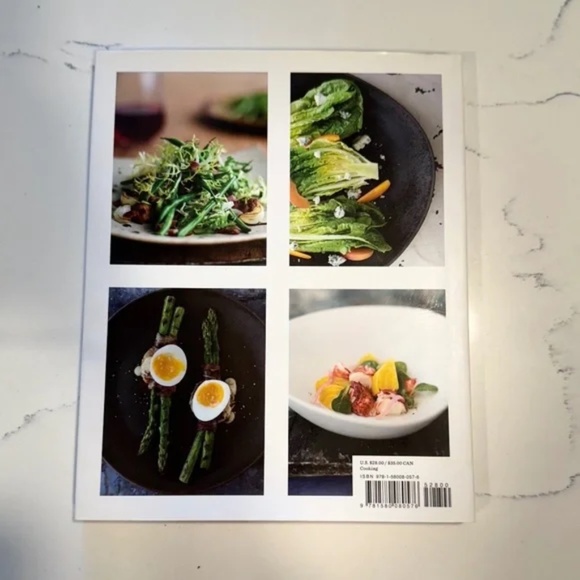 Mixt Salads: A Chef's Bold Creations | By y Andrew Swallow & Ann Volkwein (2010) - Picture 9 of 9